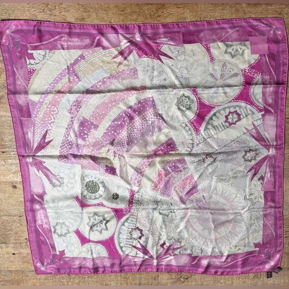 Asprey London Pink and White Silk Scarf - Picture 4 of 5